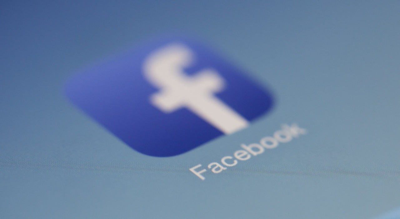 Facebook - jak wyświetlić najnowsze posty?