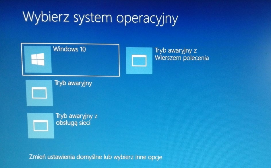 Tryb awaryjny w menu bootowania Windows