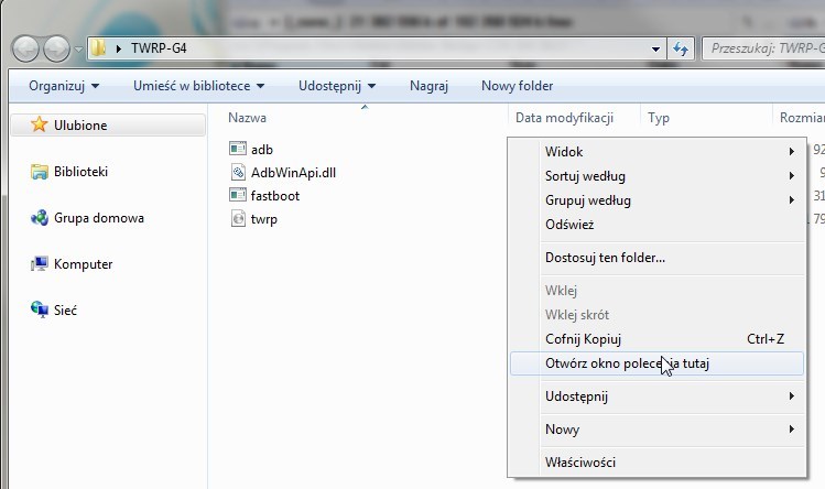 Otwieranie okna polecenia w folderze TWRP-G4