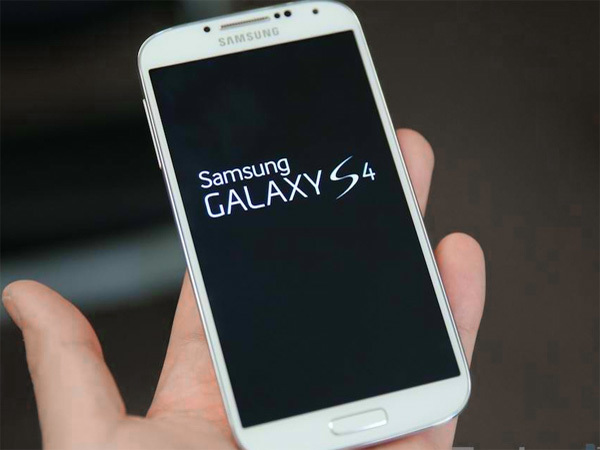 Galaxy S4 / S5 - jak naprawić, gdy zawiesza się na logo Samsunga