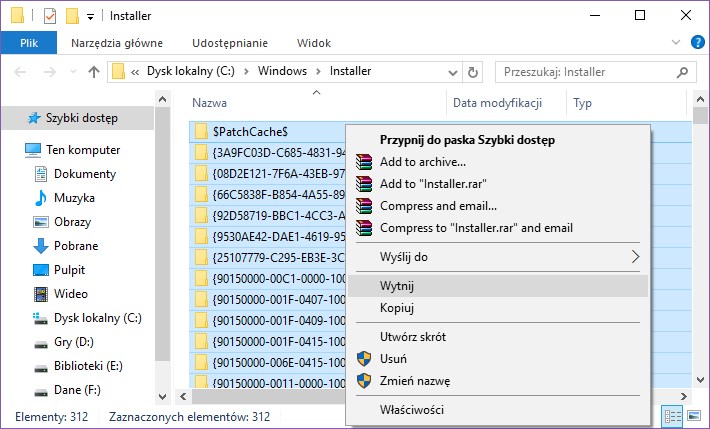 Wytnij zawartość folderu Installer