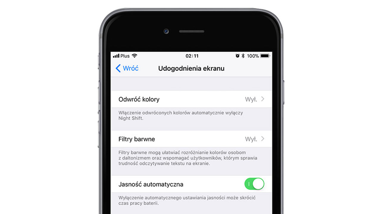 Włączanie lub wyłączanie automatycznej jasności w iOS 11