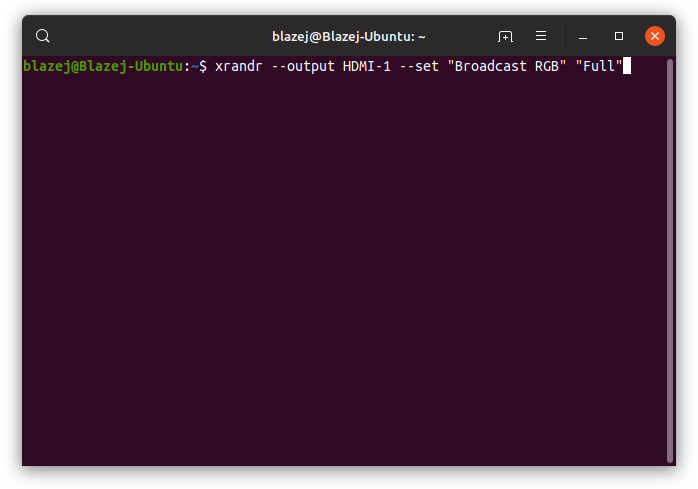 Wpisz komendę xrandr, która zmieni zakres barw